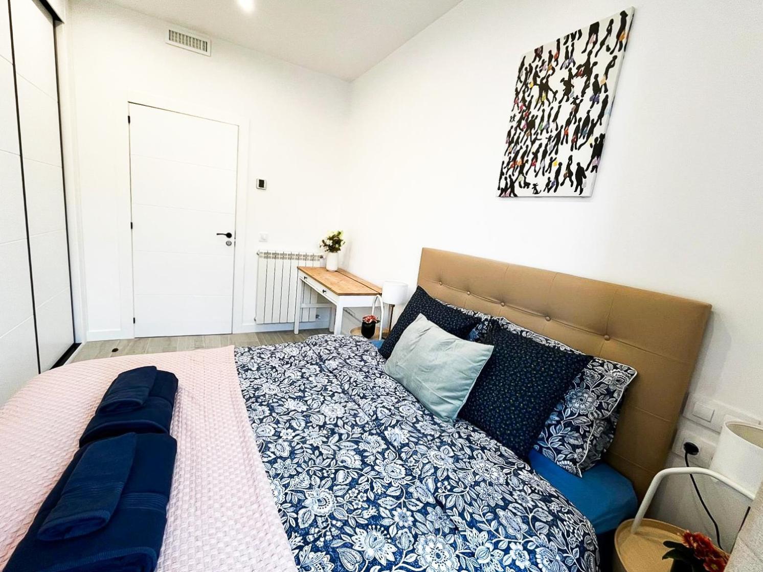 Madrid Private Rooms - Ferrer Екстериор снимка