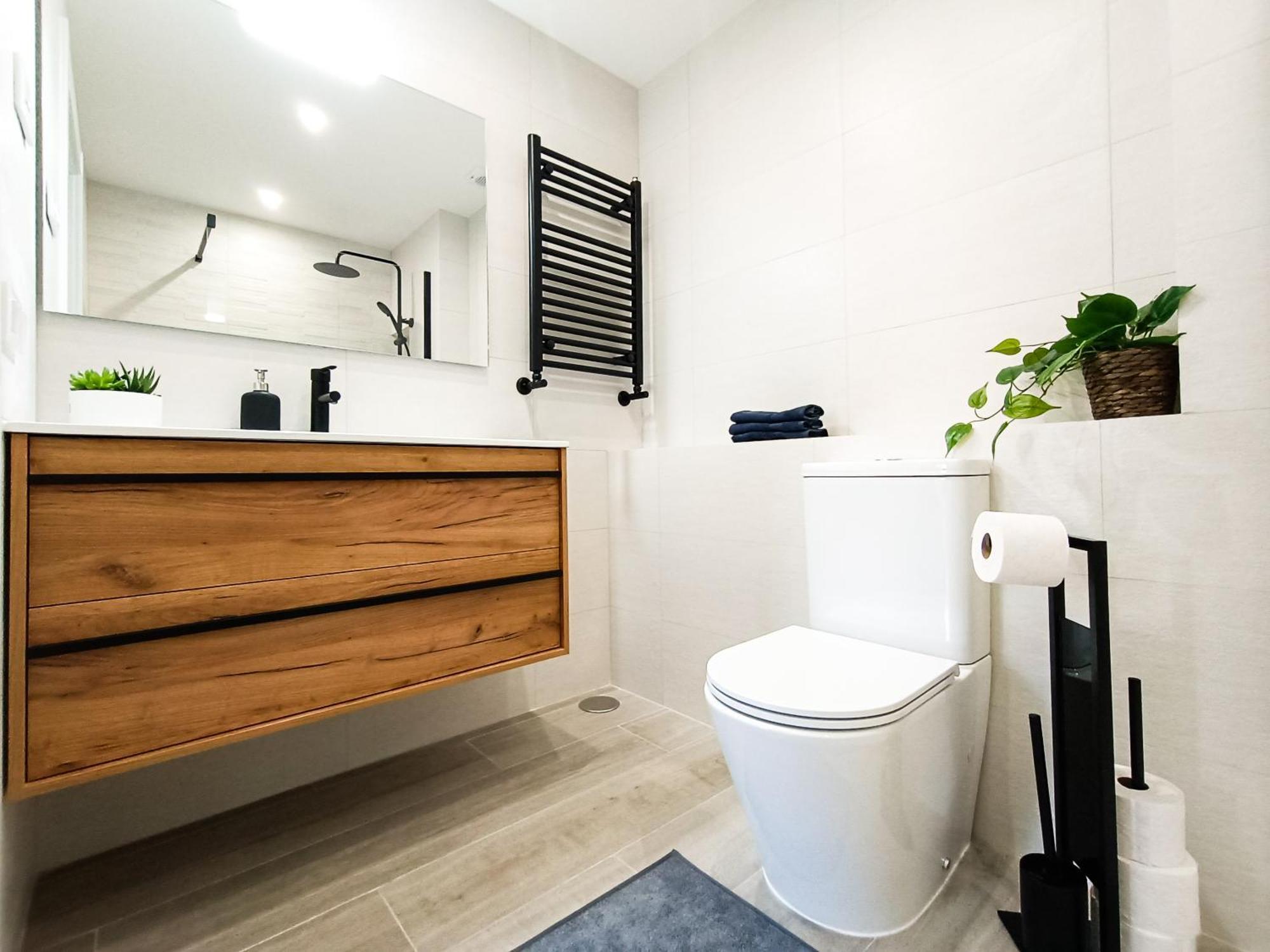 Madrid Private Rooms - Ferrer Екстериор снимка
